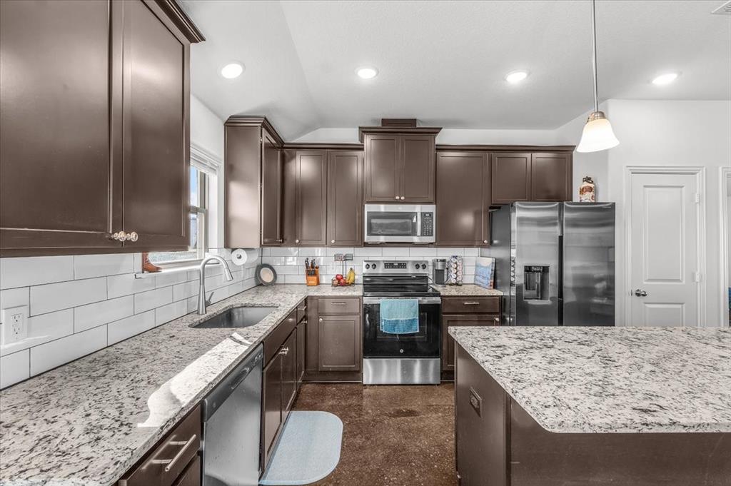 PARALLEL PASTURES PH I - Residential