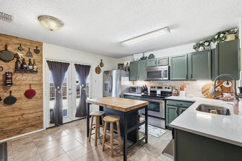 Eagle Chase Estates - Residential