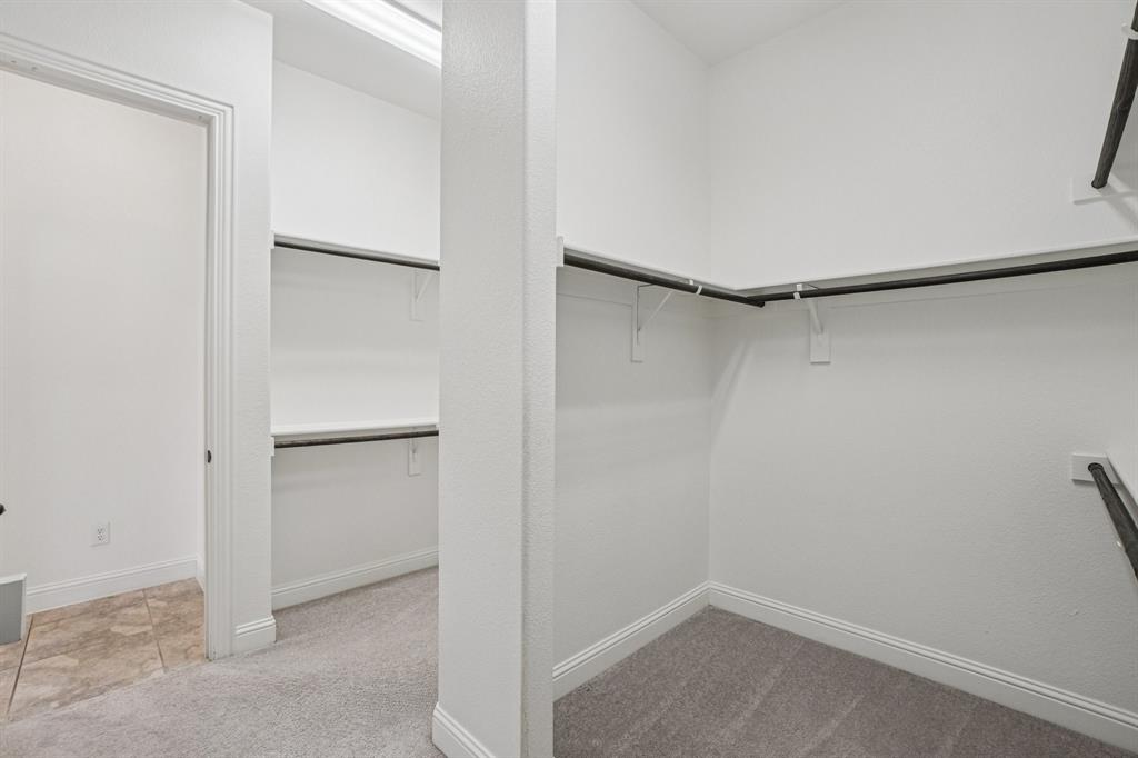 Waters Edge At Hogans Glen Pha - Residential