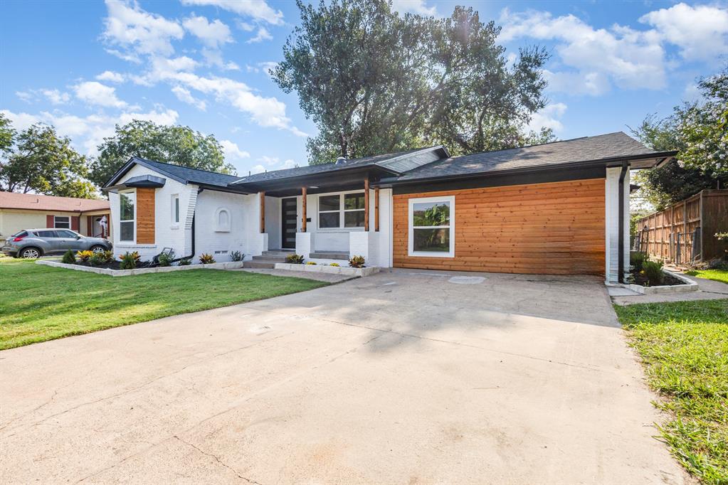 11046 Delford Circle