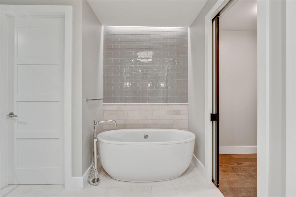 Parkview Condo - Residential Lease