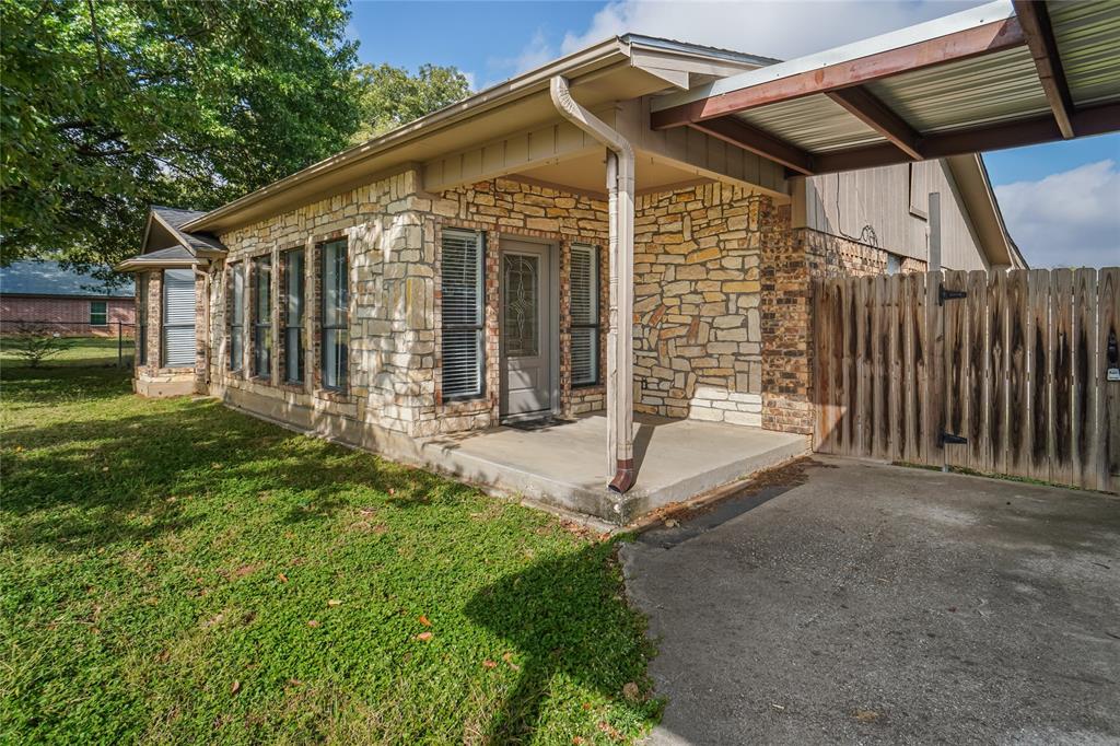 207 School House Road