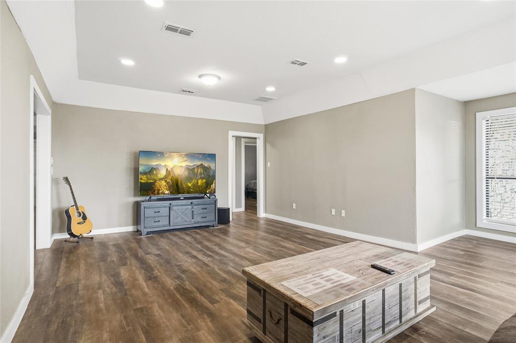 Original Town Paradise - Residential