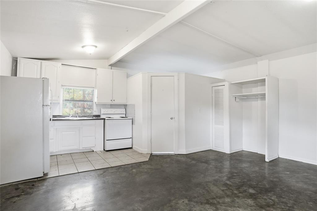 Original Town Paradise - Residential