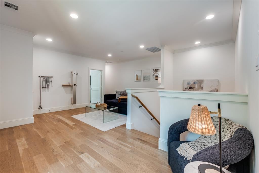 L B Jones - Residential