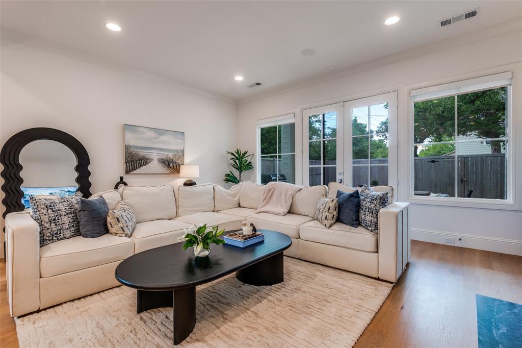 L B Jones - Residential