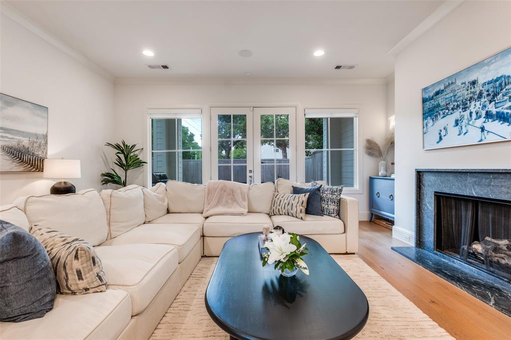 L B Jones - Residential
