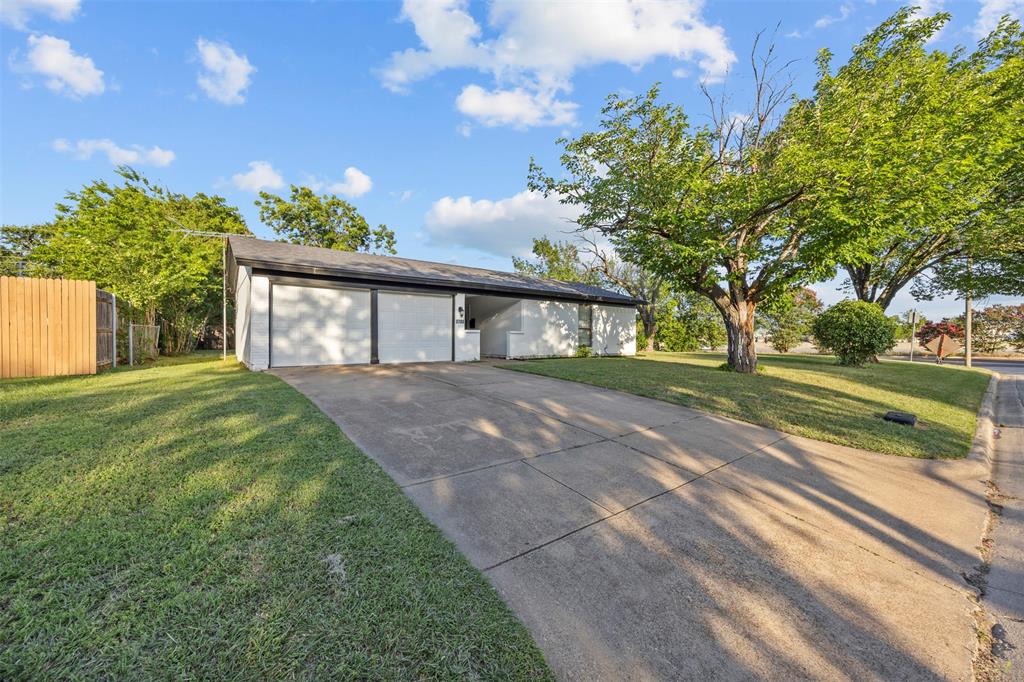 2700 Birch Park Drive