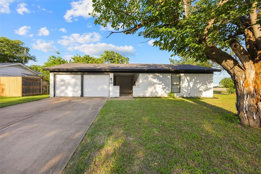 2023 WASHER & DRYER AND 2023 REFRIGERATOR INCLUDED AT NO ADDITIONAL COST!
Step into this beautifully updated home where comfort, style, and functionality come together seamlessly. Nearly every major component of the home has been thoughtfully upgraded, giving buyers the peace of mind that comes with a truly move-in-ready property.
Enjoy FULLY REMODELED FLOORS, KITCHEN, AND BATHROOM, all completed with a modern aesthetic and quality materials. The kitchen features new cabinets with granite countertops (2022) and a 2023 stove hood, making it both stylish and functional.
This home is perfect for buyers looking for an updated property with no deferred maintenance and all the essentials already taken care of. Whether you’re a first-time homebuyer or looking to downsize with ease, this home checks all the boxes.  Don’t miss your chance to own this turnkey gem with valuable extras included and a generous seller incentive to help reduce your monthly mortgage payment!