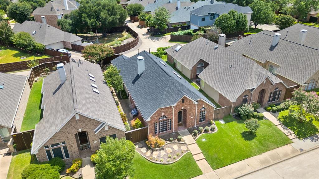 8412 Gateway Drive