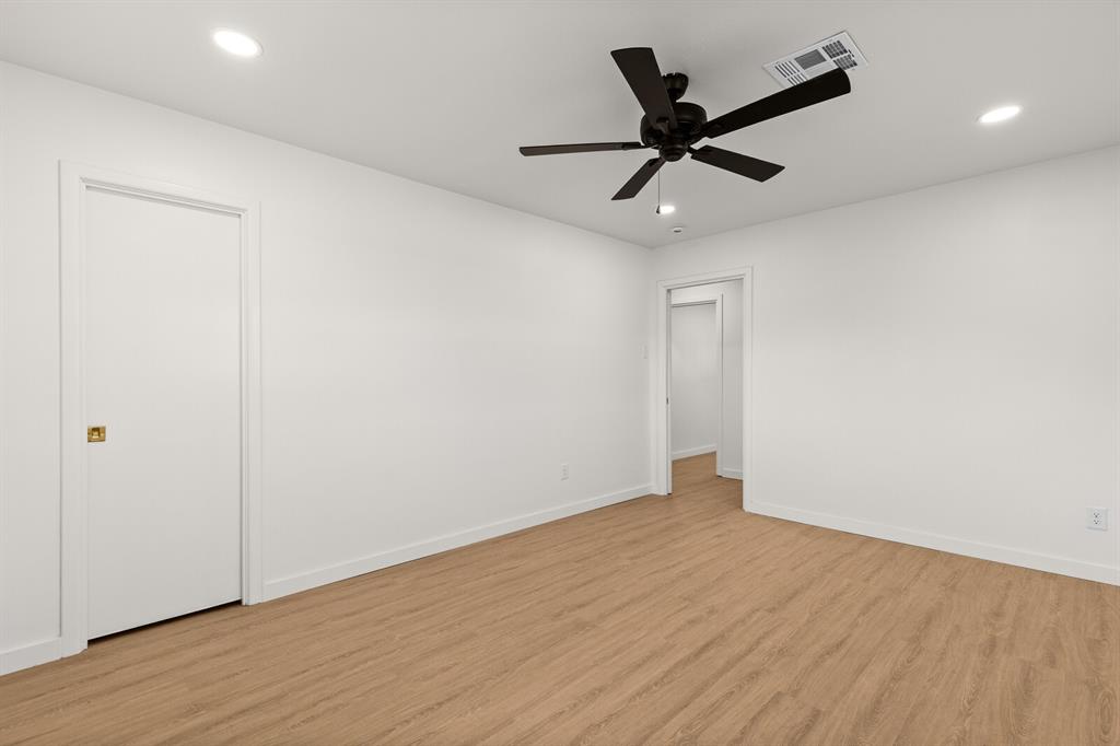 WOODED ACRES - Residential