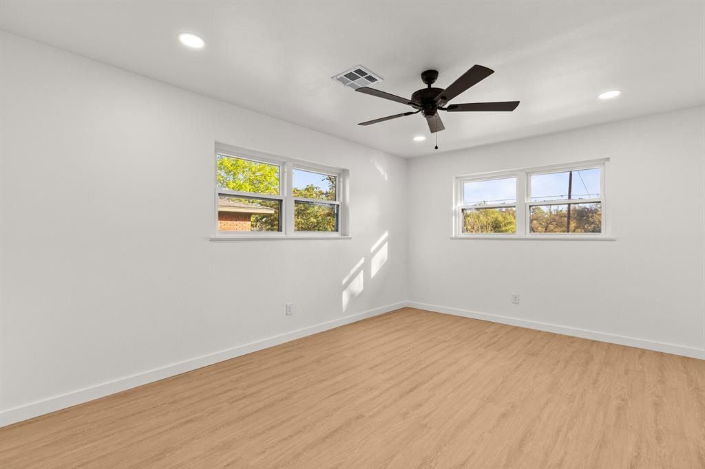 WOODED ACRES - Residential