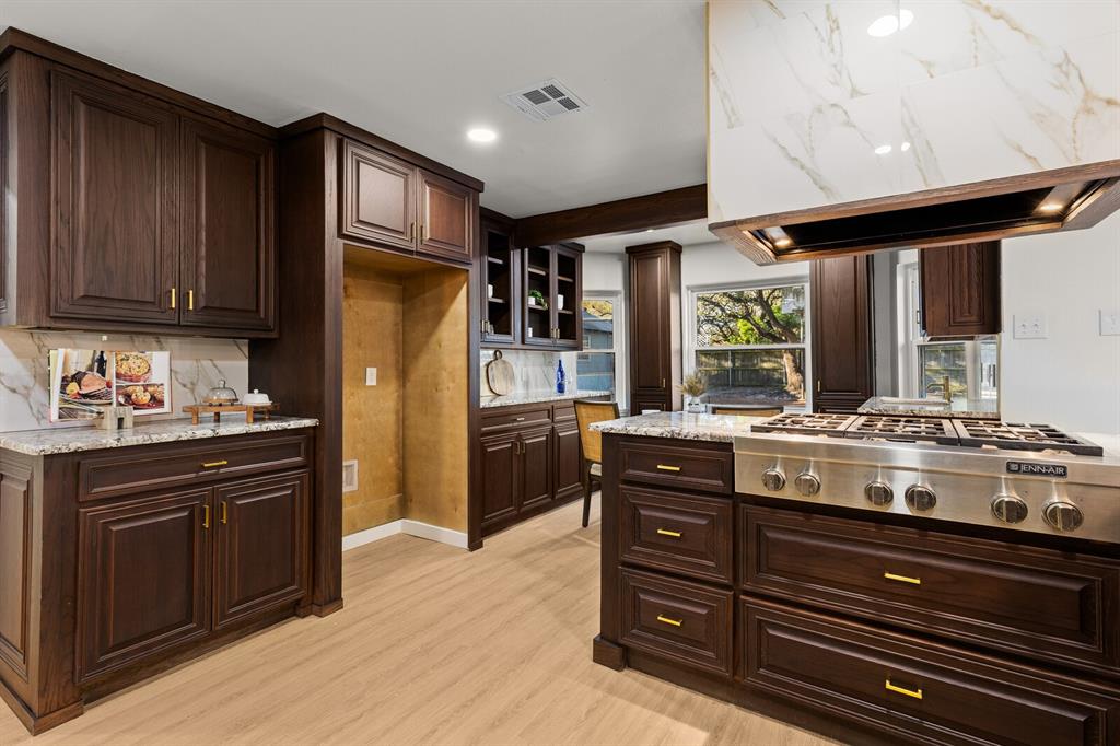 WOODED ACRES - Residential