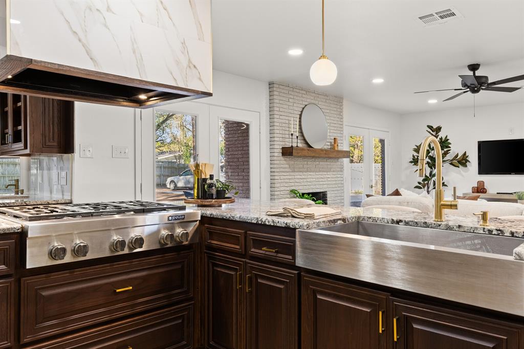 WOODED ACRES - Residential