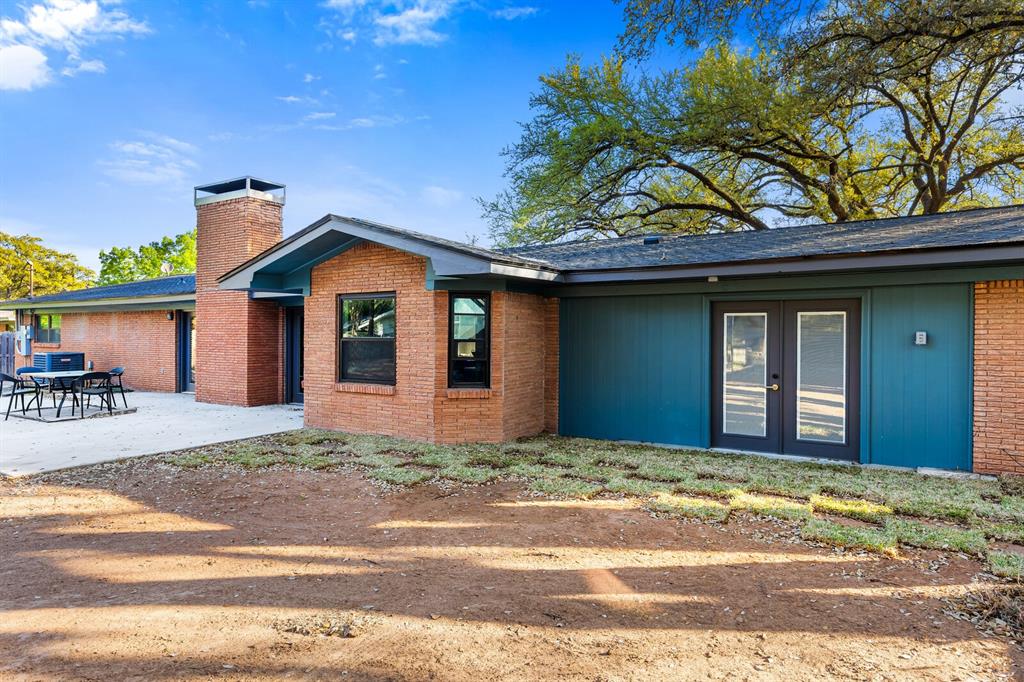 WOODED ACRES - Residential