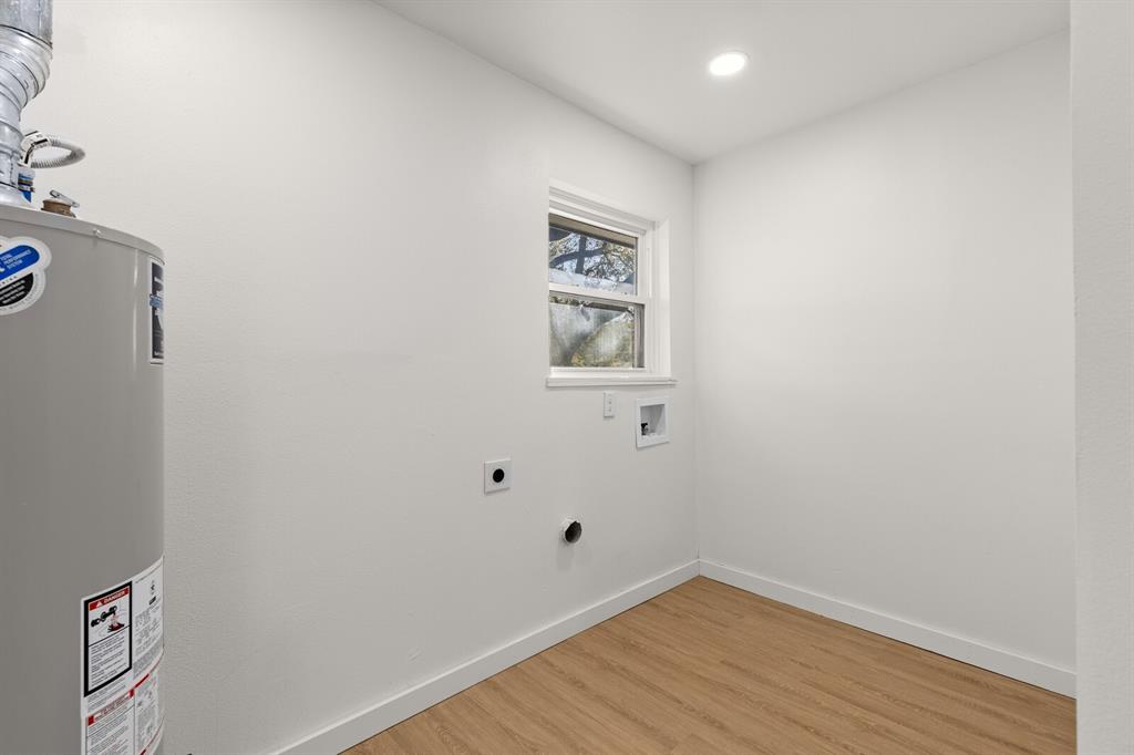 WOODED ACRES - Residential