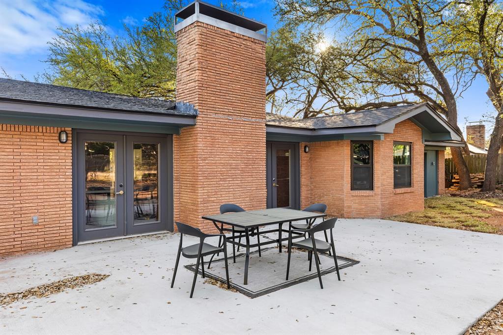 WOODED ACRES - Residential