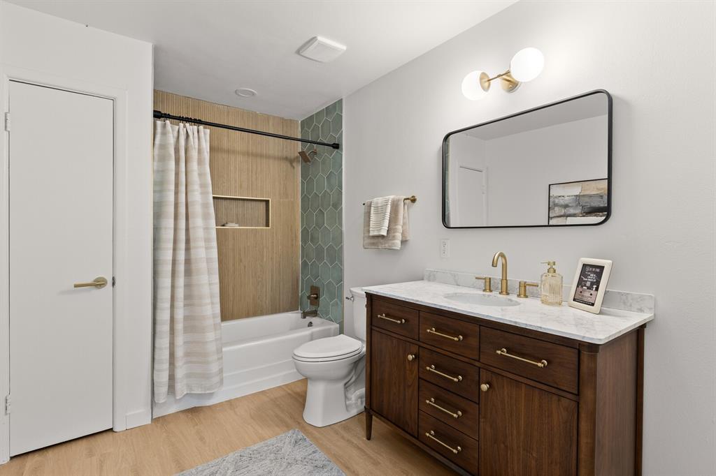 WOODED ACRES - Residential