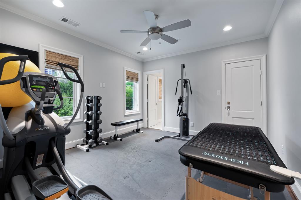 UNIVERSITY HEIGHTS - Residential