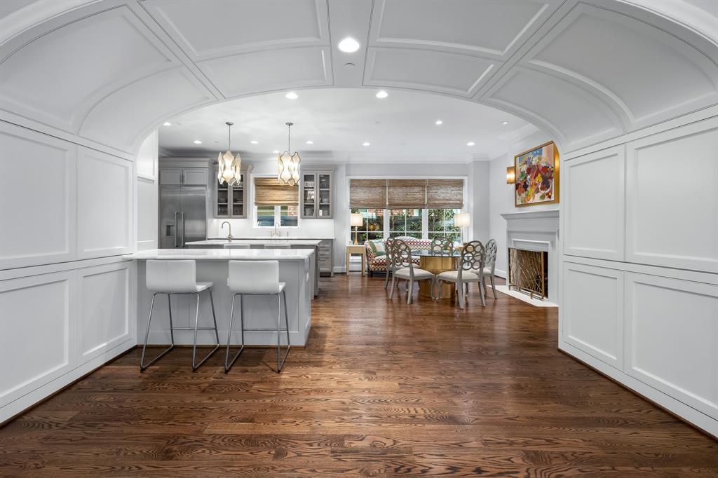 UNIVERSITY HEIGHTS - Residential