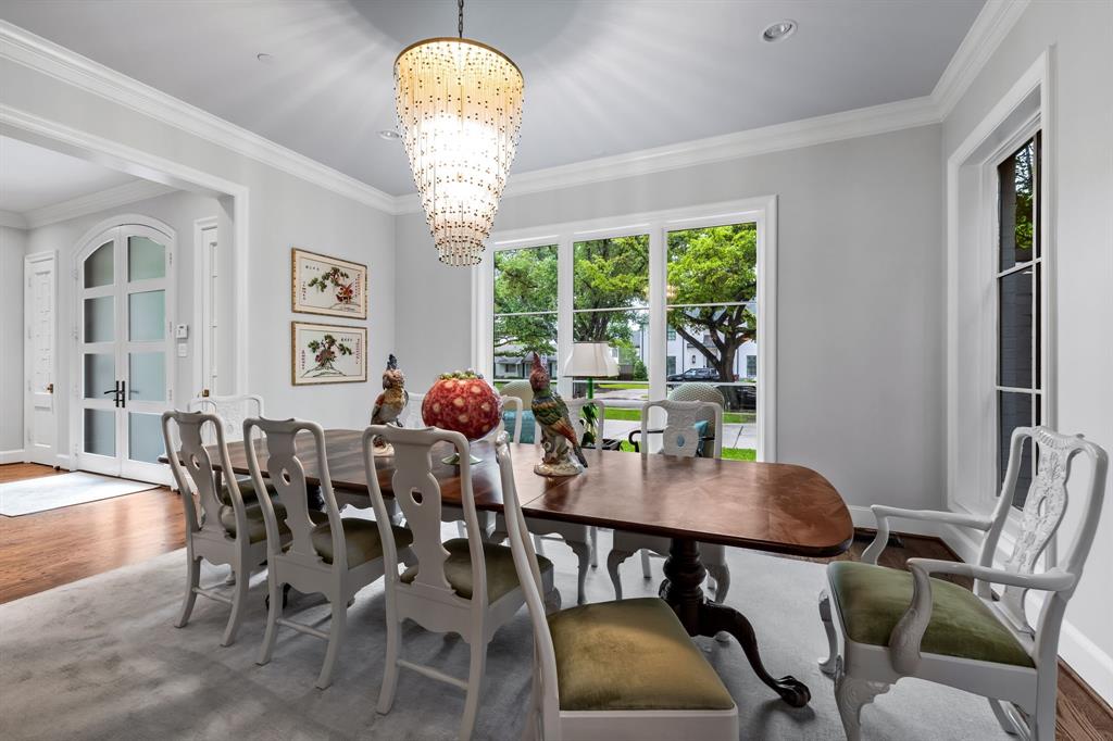 UNIVERSITY HEIGHTS - Residential