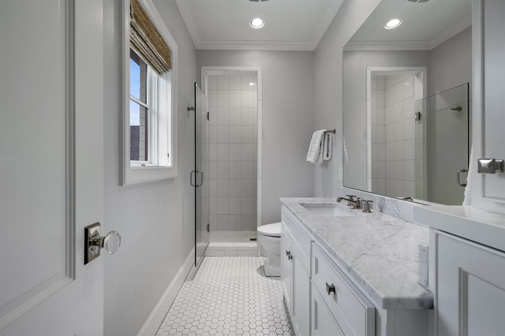 UNIVERSITY HEIGHTS - Residential