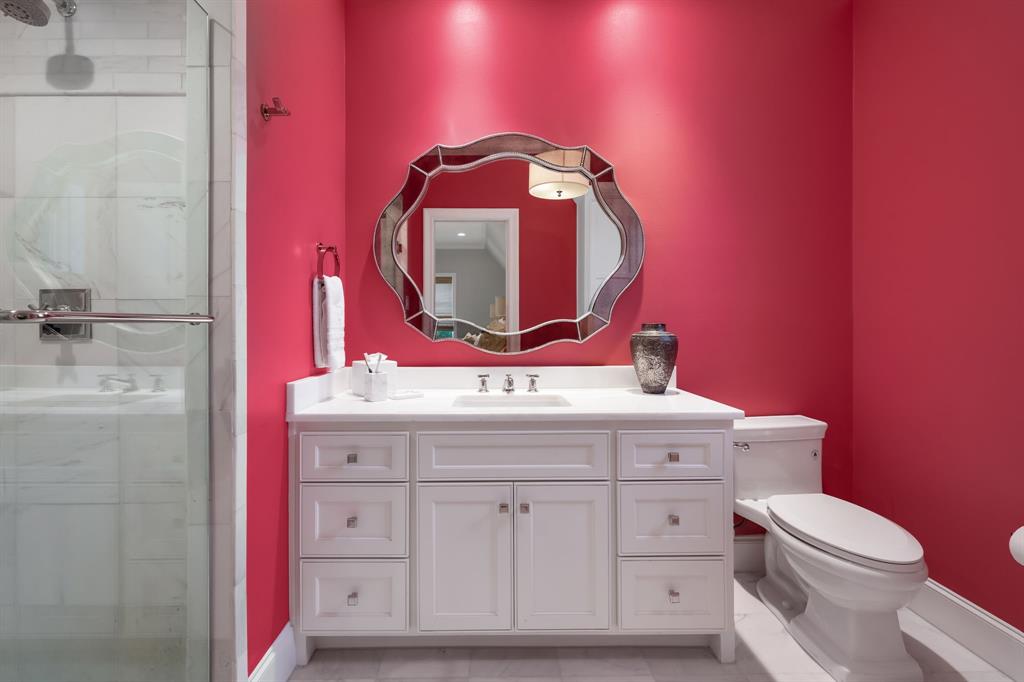 UNIVERSITY HEIGHTS - Residential