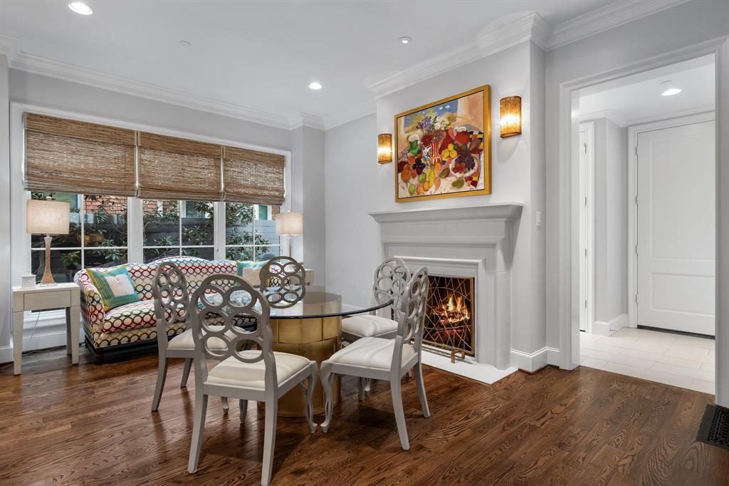 UNIVERSITY HEIGHTS - Residential