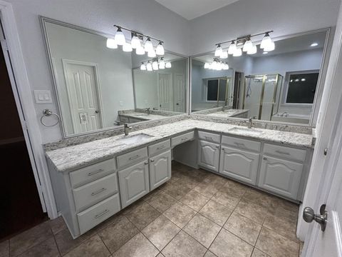 Tiny photo for 8728 Shadow Trace Drive, Fort Worth, TX 76244 (MLS # 21196141)