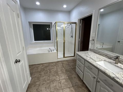 Tiny photo for 8728 Shadow Trace Drive, Fort Worth, TX 76244 (MLS # 21196141)