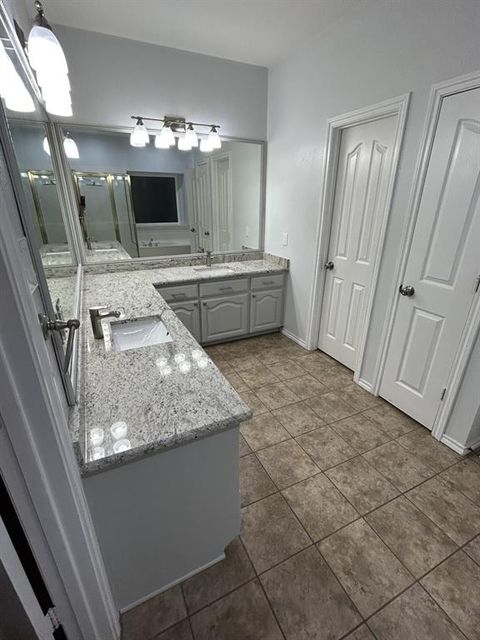 Tiny photo for 8728 Shadow Trace Drive, Fort Worth, TX 76244 (MLS # 21196141)