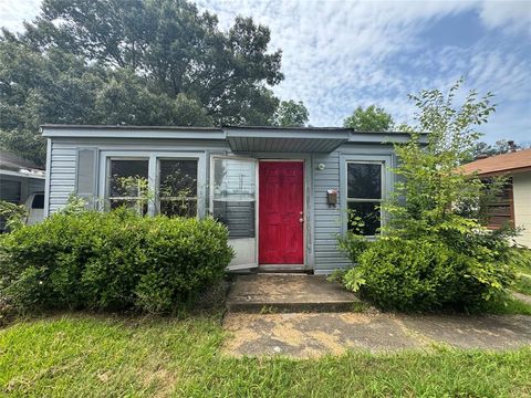 2449 Midway Street Shreveport LA 71108