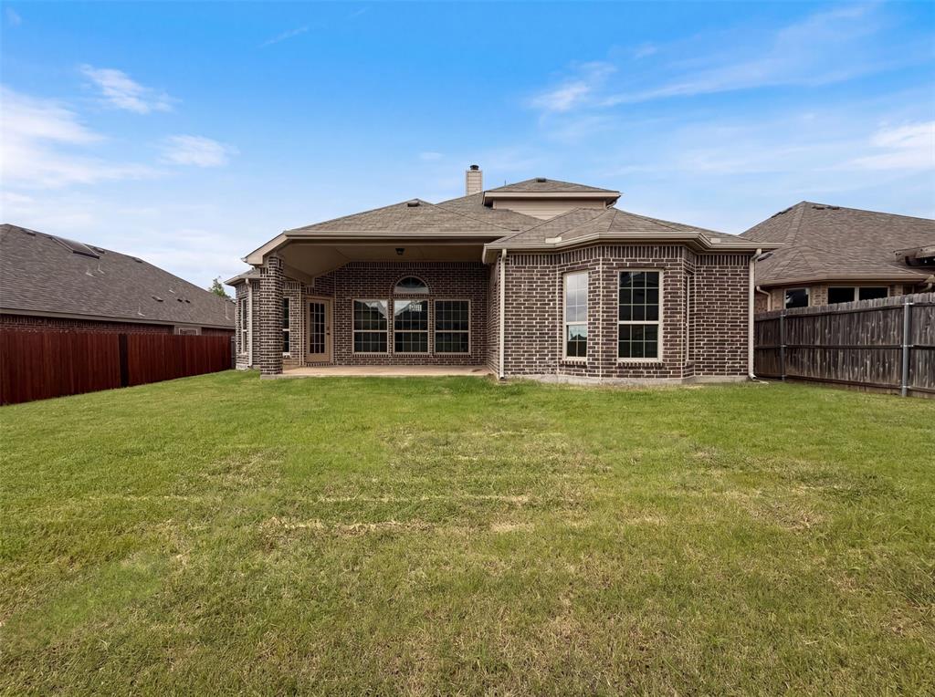 1421 Caruth Lane