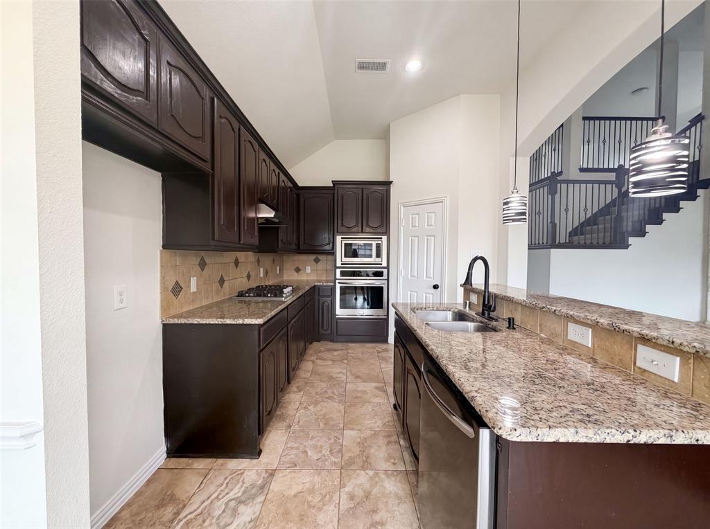1421 Caruth Lane