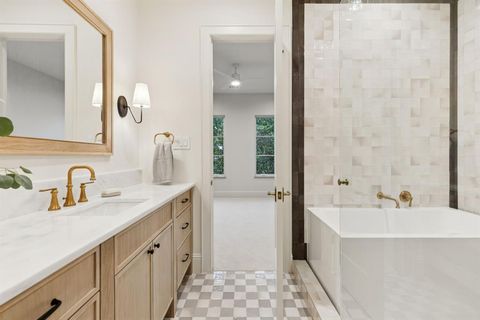 Tiny photo for 11815 Jamestown Road, Dallas, TX 75230 (MLS # 21046534)