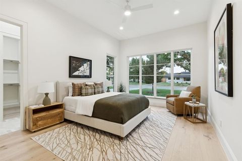 Tiny photo for 11815 Jamestown Road, Dallas, TX 75230 (MLS # 21046534)