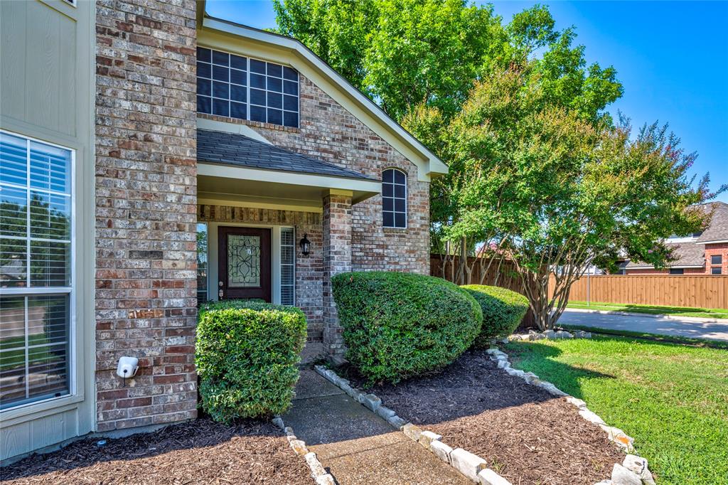 625 Raintree Circle