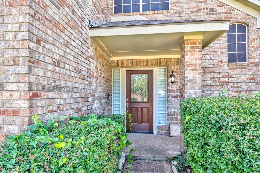 625 Raintree Circle