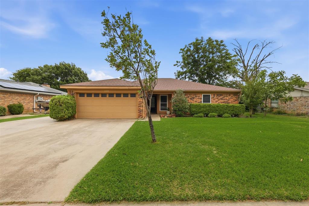 1104 Monterrey Street