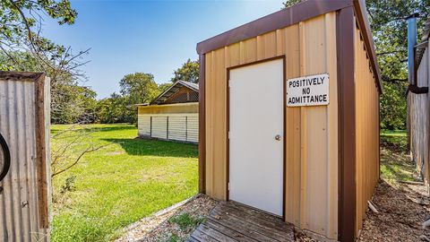 A home in Tolar