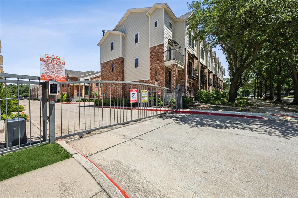 6116 Portrush Drive