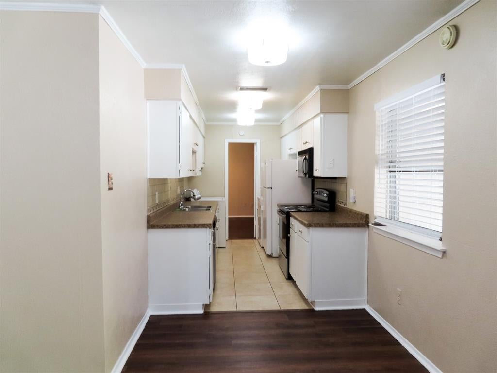 Photo of 808 E Heath Street, Rockwall, TX 75087 (MLS # 21378811)