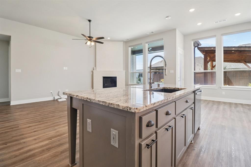 1812 Cypress Gap Trail