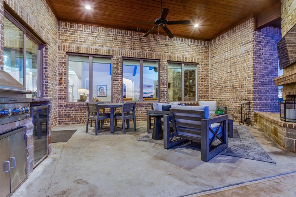 Bella Flora - Residential