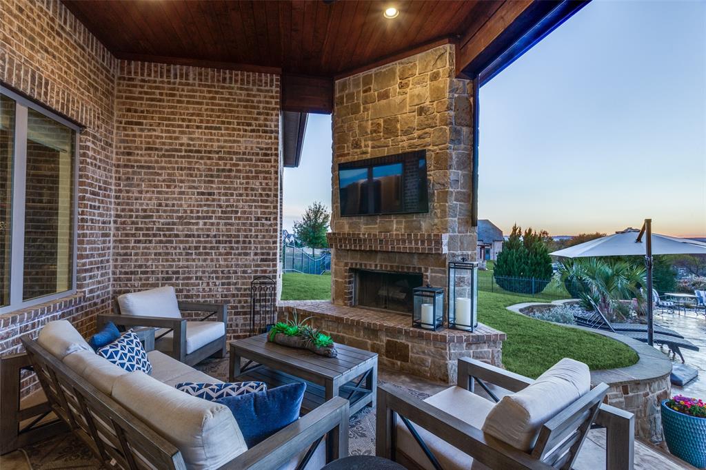 Bella Flora - Residential