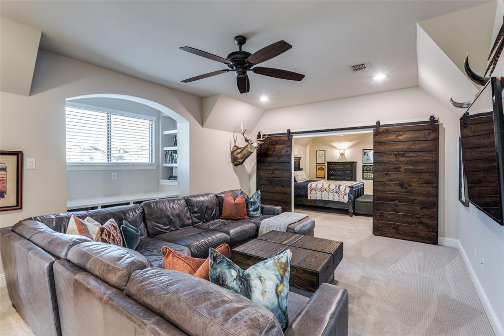 Bella Flora - Residential