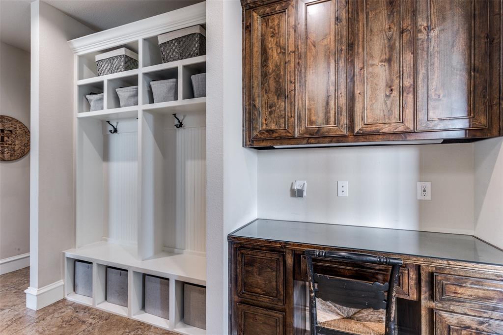 Bella Flora - Residential