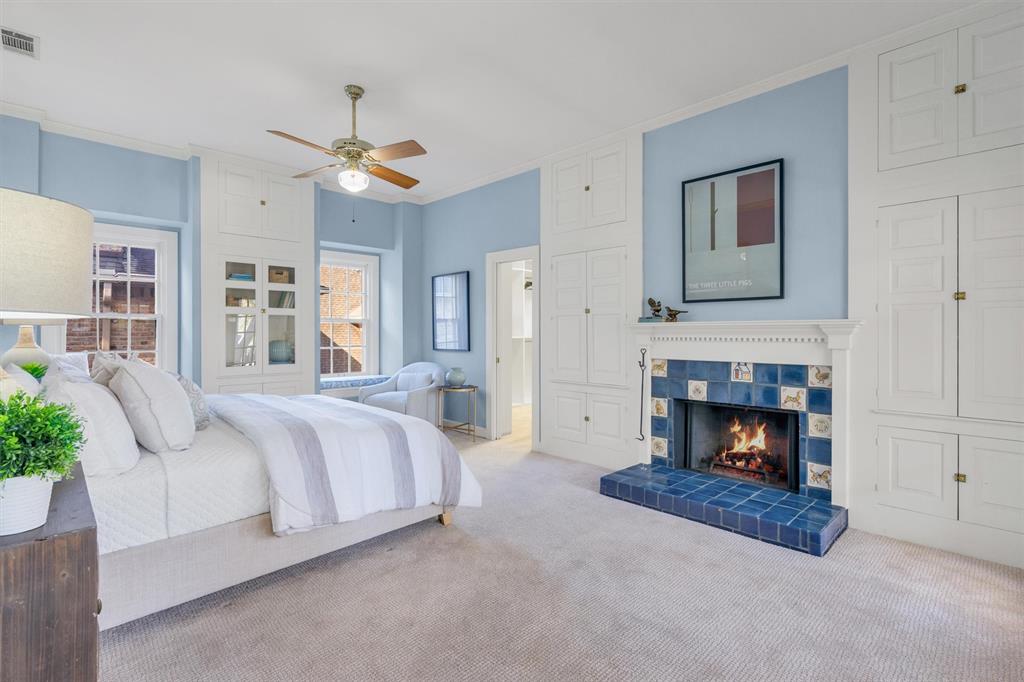 S M U Heights - Residential