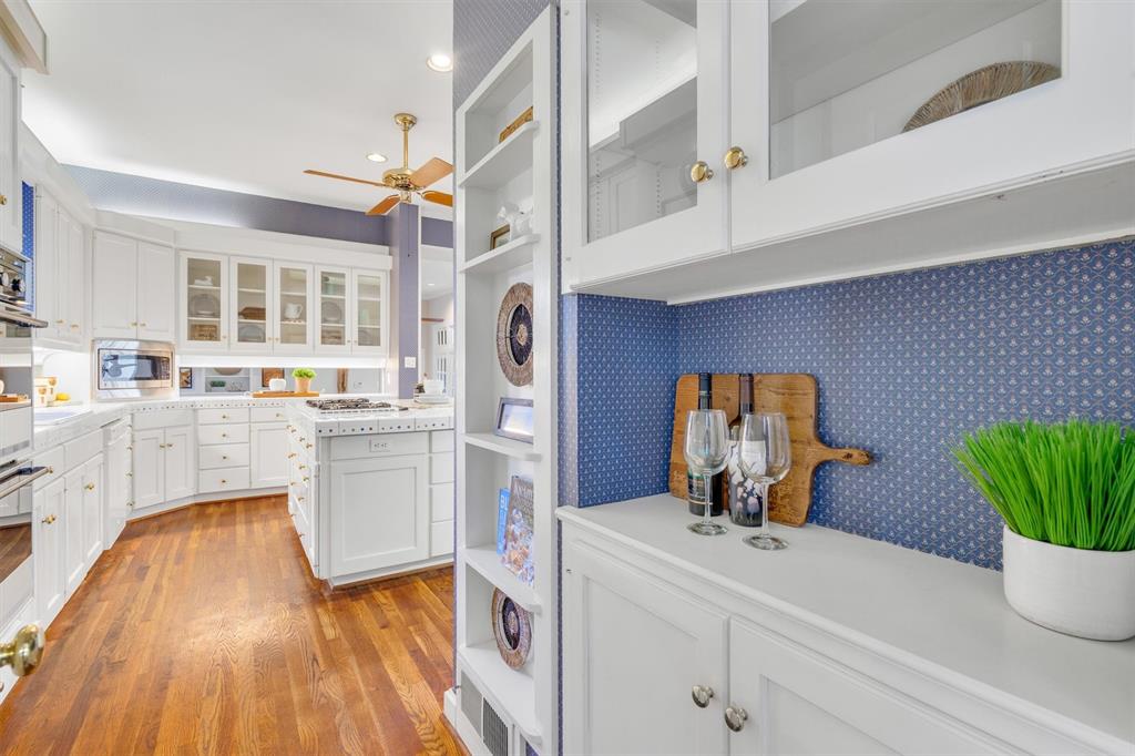 S M U Heights - Residential