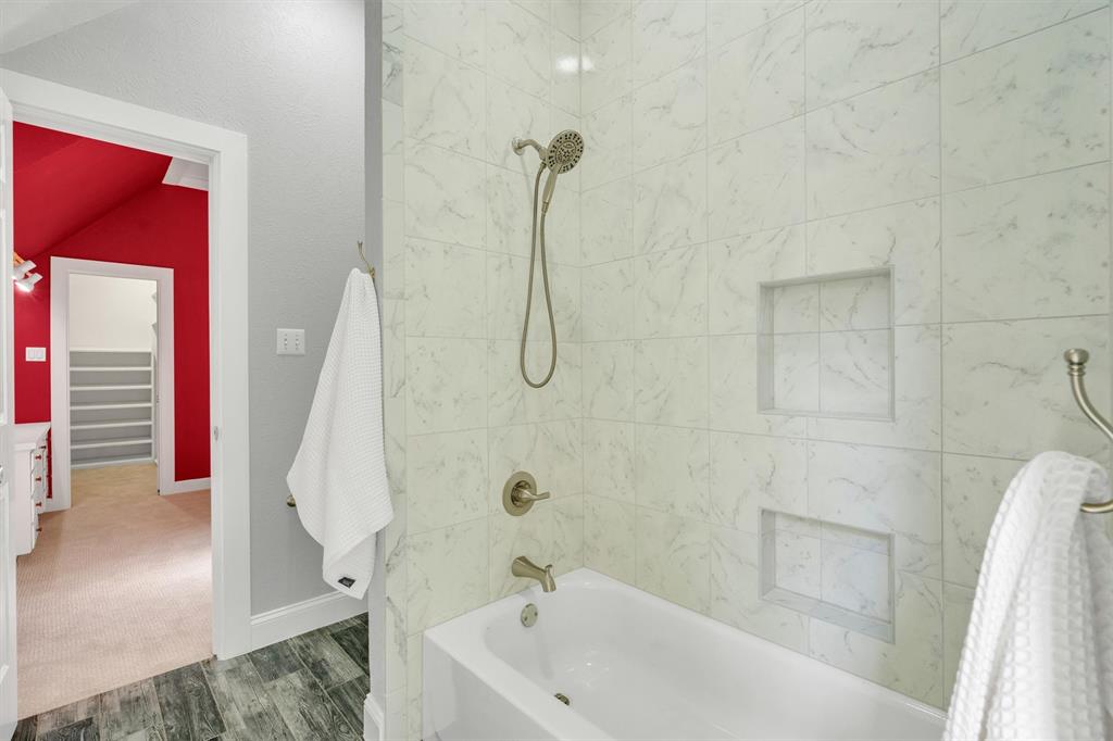 S M U Heights - Residential